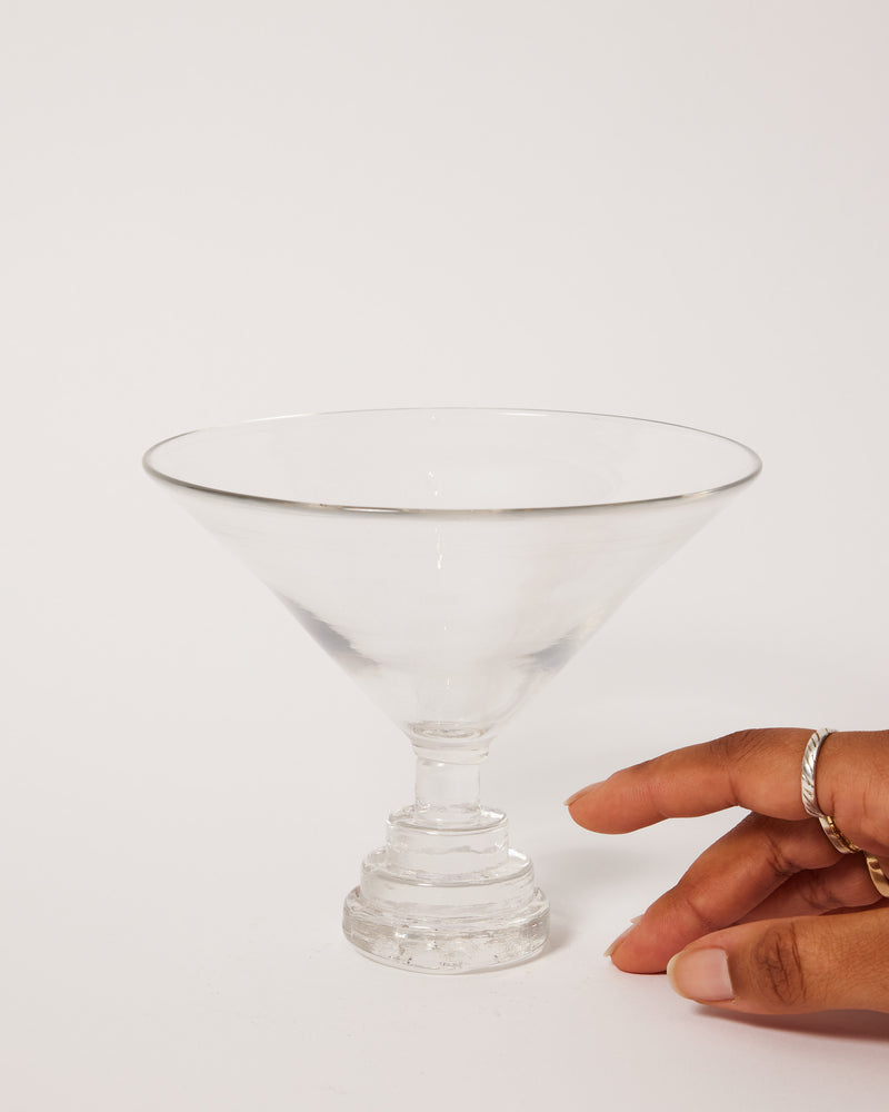 Studio Dokola – 'Josef' Martini Glass in Clear