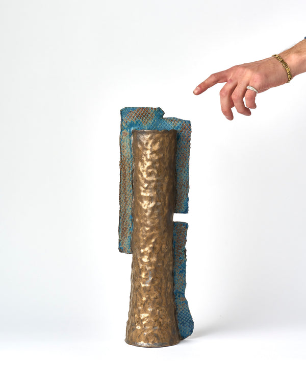 Em Frank  —   Torn (Medium), 2025