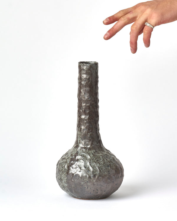 Em Frank  —  Pinched I, 2025