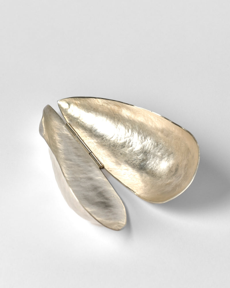 Riley Concannon —   For What Grows Unseen (Vessel II), 2025