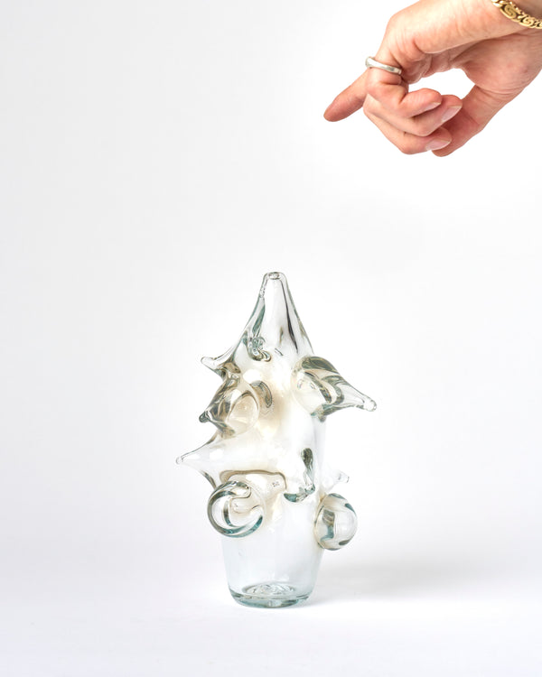 Laura de Carteret  —  To Have and To Hold, 2025