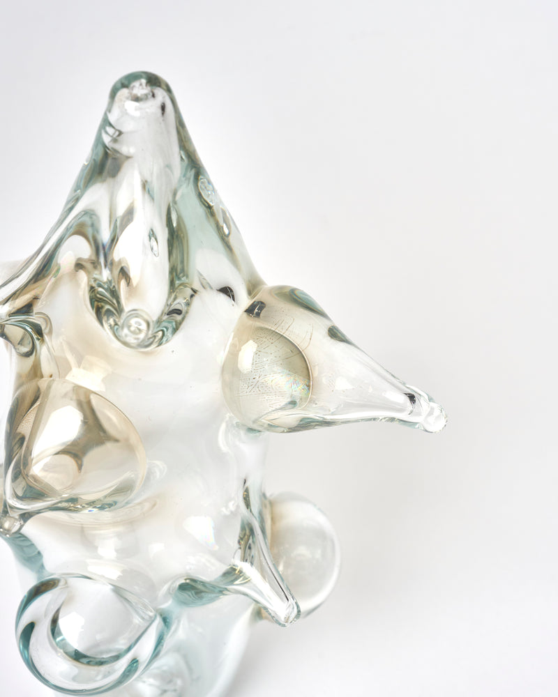 Laura de Carteret  —  To Have and To Hold, 2025