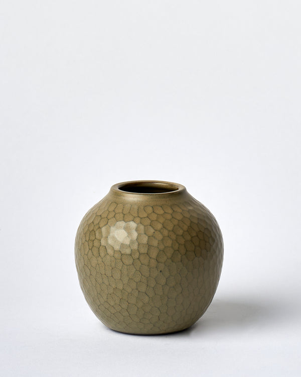 Asahi So —  Medium Carved Budvase in Taupe #1