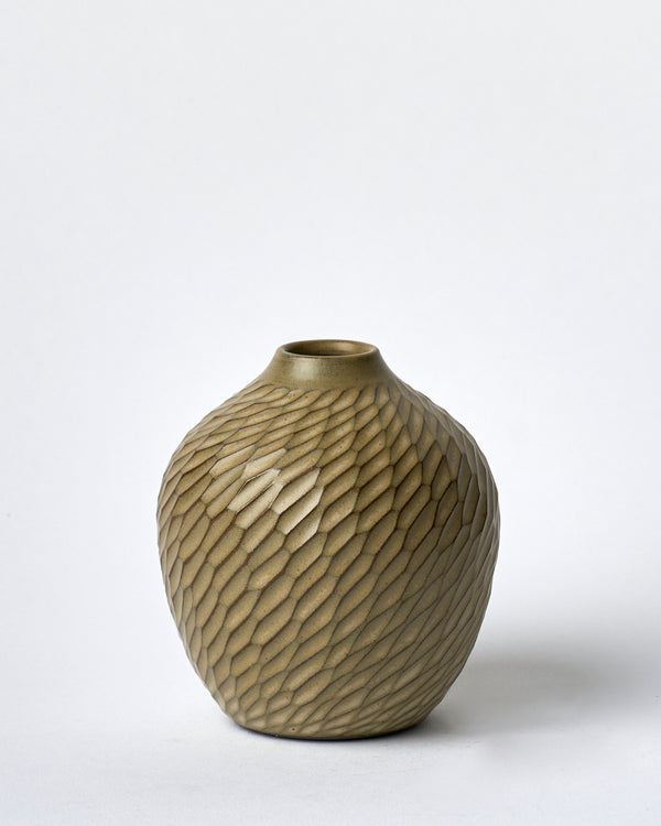 Asahi So —  Medium Carved Budvase in Taupe #2