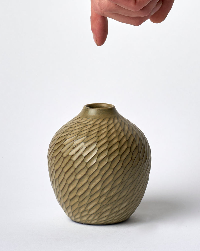 Asahi So —  Medium Carved Budvase in Taupe #2
