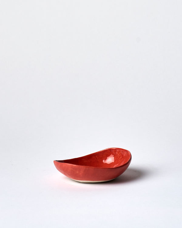 Tracy Muirhead —  Small 'Pebble Bowl - Size 2' in Coral