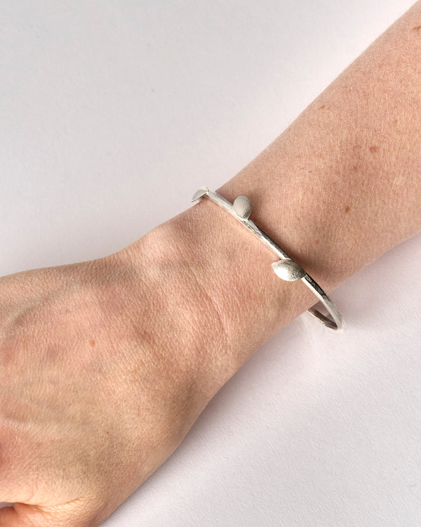 Shimara Carlow — 'Three Leaves' Silver Bangle