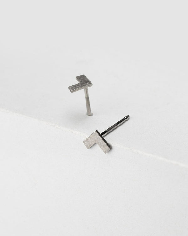 Ferro Forma — Arrow Earrings in Stainless Steel