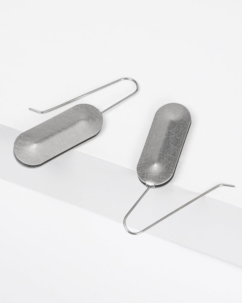 Ferro Forma — Small Oval Earrings in Stainless Steel