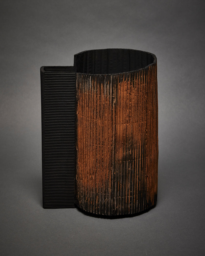 Lindy McSwan – 'Commonplace Vessel I', 2023