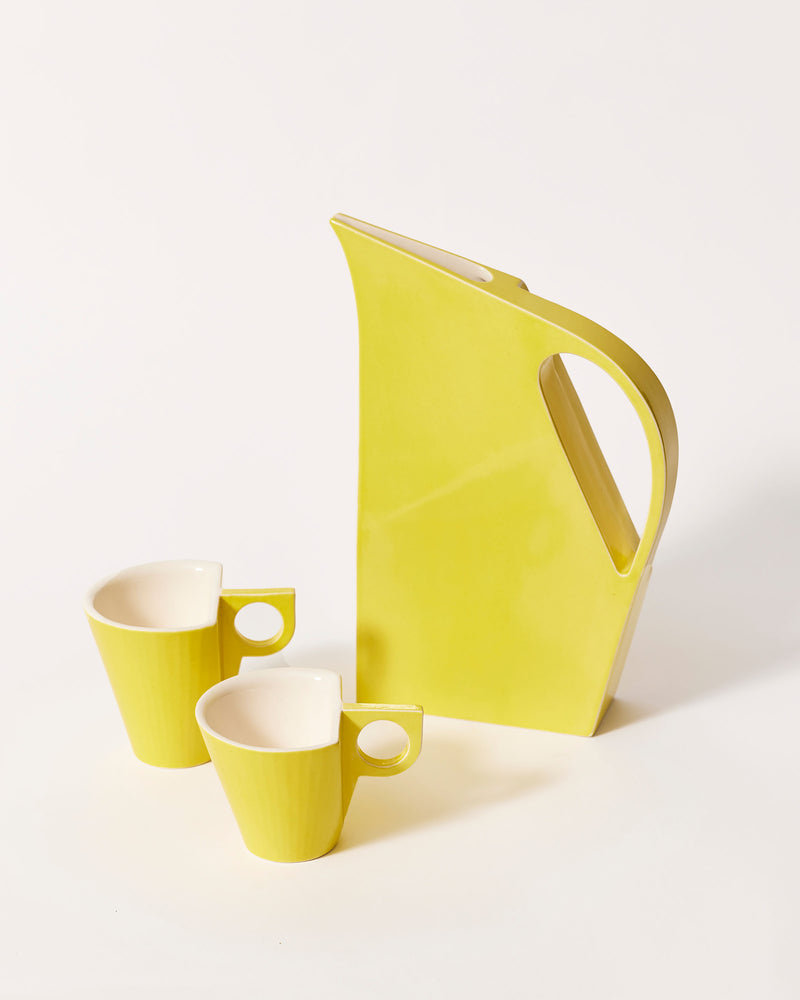 Yuro Cuchor – 'Cut' Mug in Yellow