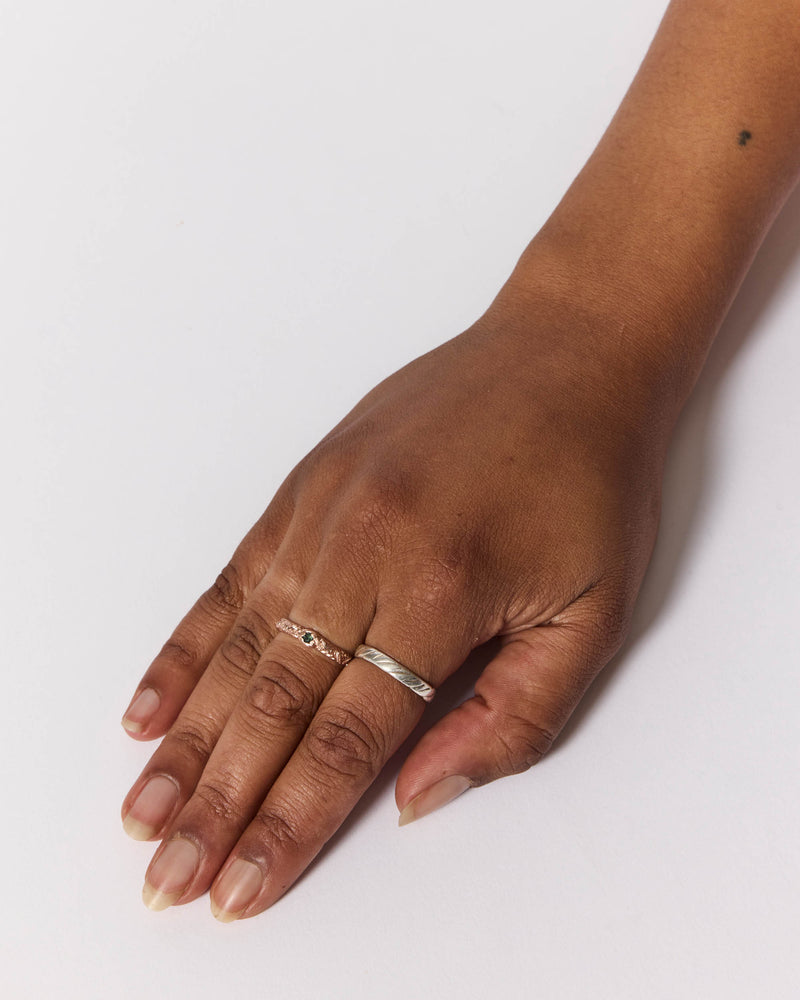 Laura Deakin — 'A Forest Path Ring' in Rose Gold and Sapphire