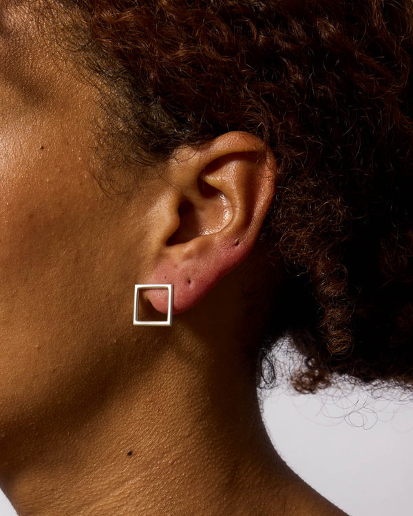 Danielle Barrie — 'Simple Square' Stud Earrings