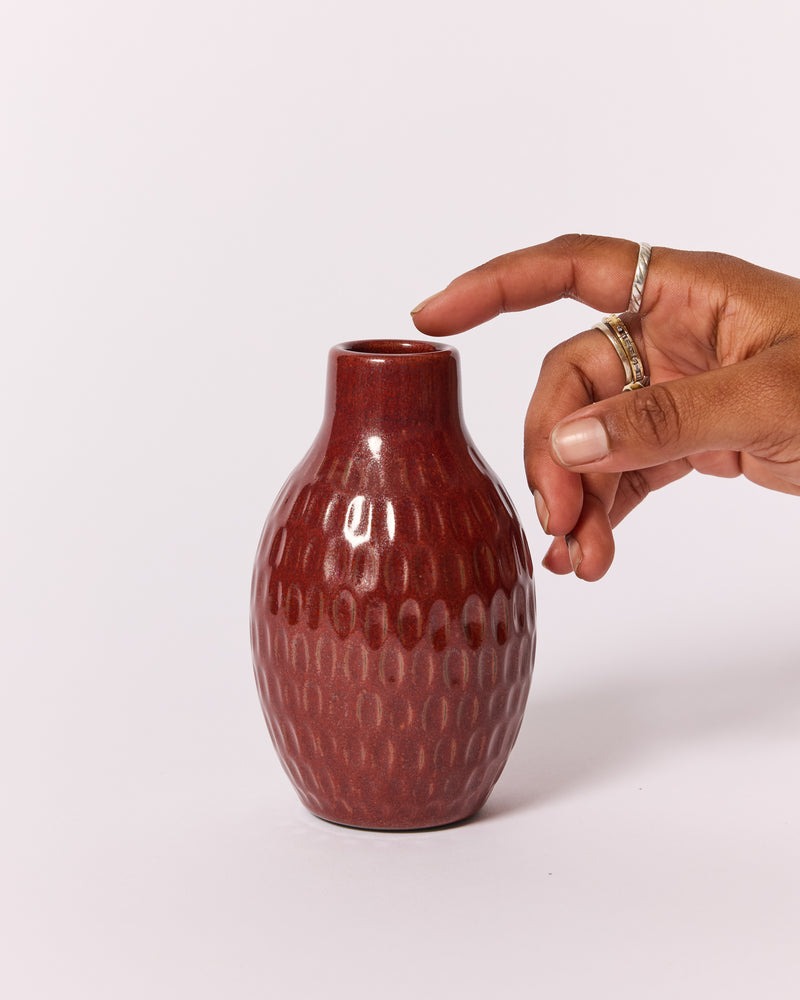 Asahi So —  Medium Carved Budvase in Lacquer Red