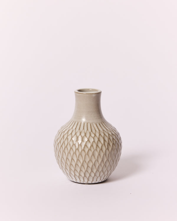 Asahi So —  Small Carved Budvase in Misty White