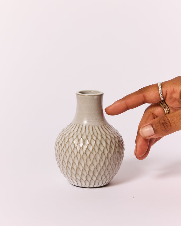 Asahi So —  Small Carved Budvase in Misty White