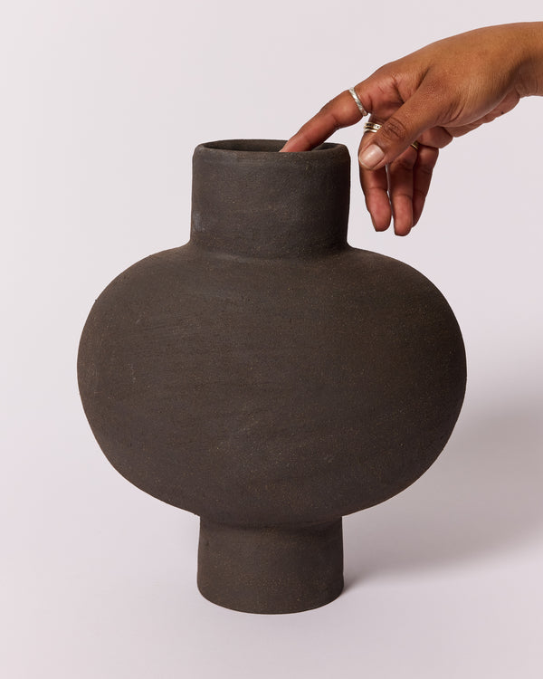 Simone Karras — Large 'B Vessel' in Black, 2024