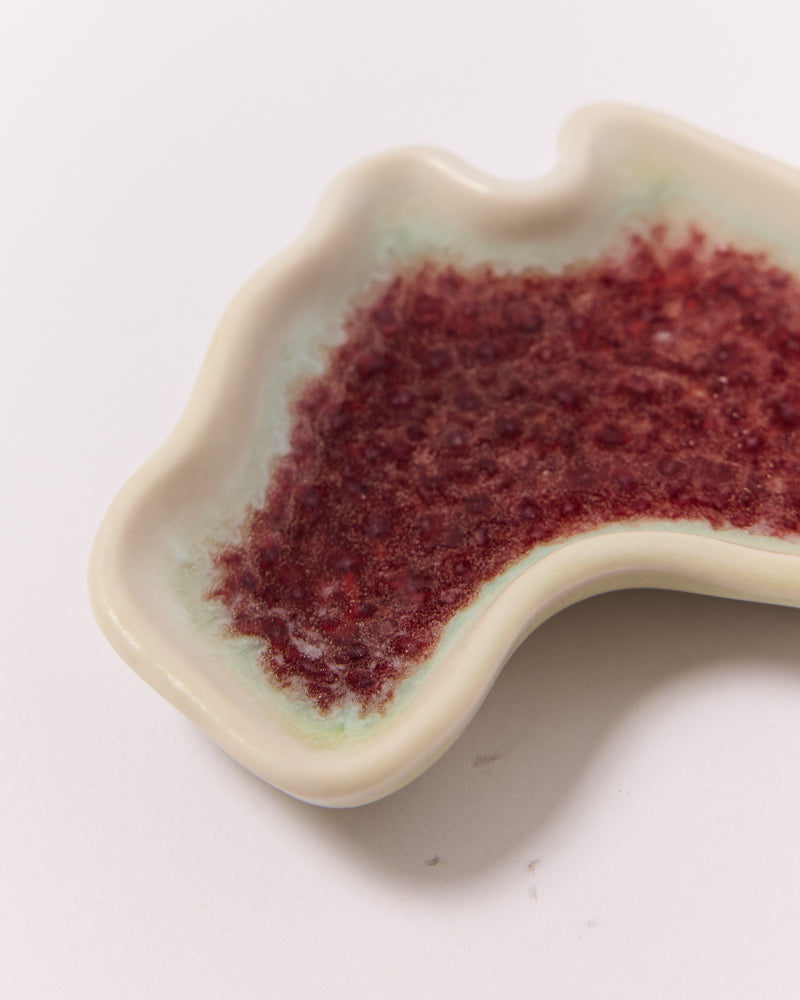 Christopher Plumridge  — Small 'Australia' Ceramic Dish in Red and White