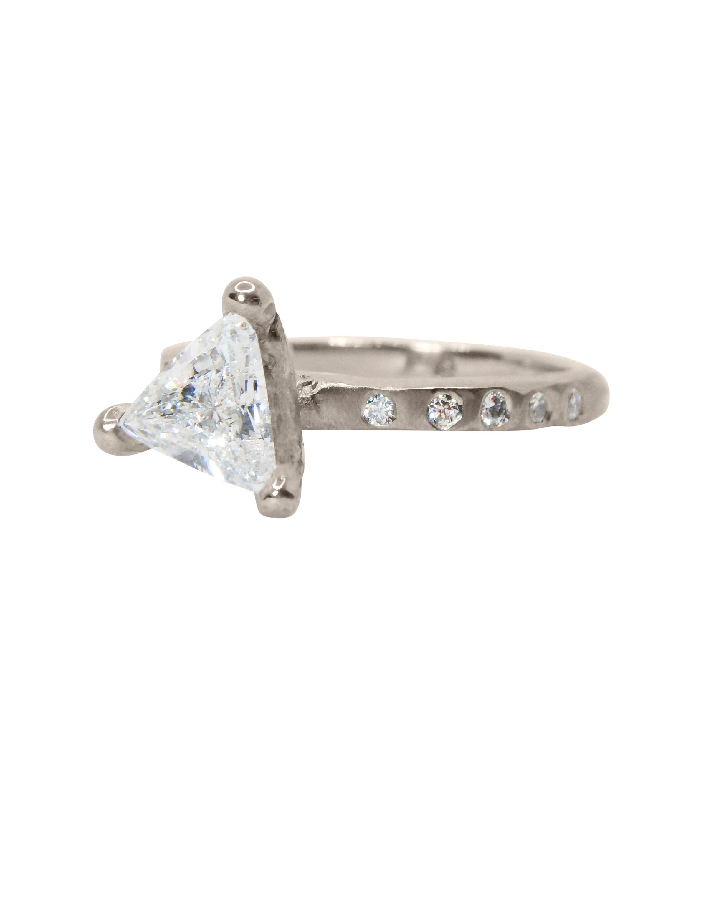 Taë Schmeisser — Lux Trilliant Diamond Ring in 18ct White Gold | SHOP@Craft