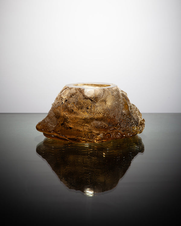 Billy Crellin — 'To avoid worldly acclaim' Sculptural Glass Vessel, 2025