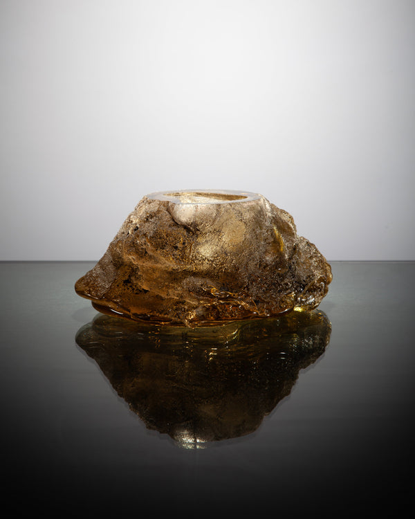 Billy Crellin — 'To avoid worldly acclaim' Sculptural Glass Vessel, 2025