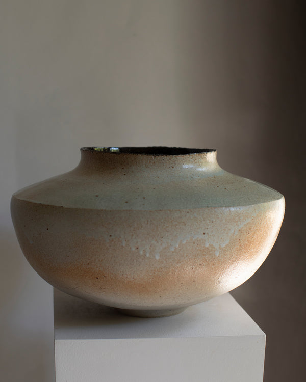 Astrid Soloman  — Vase #4, 2025