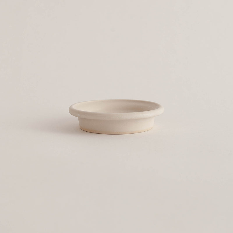 Christopher Plumridge  — Rounded Butter Dish in White Crystal Matte