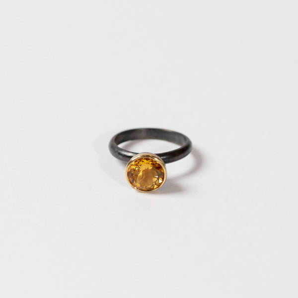 Shimara Carlow— Citrine Set in 18ct Gold and Oxidised Sterling Silver Ring