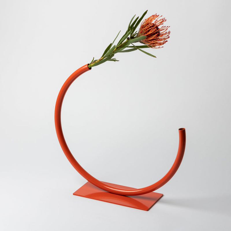 Anna Varendorff, ACV studio — Edging Over Vase in red