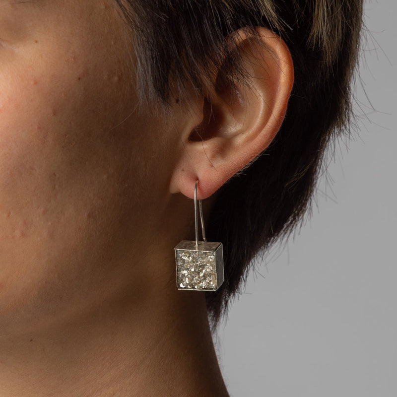 Elfrun Lach — Sugar Cube Mica Earrings in Silver
