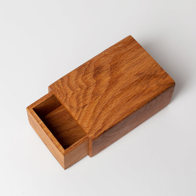 Helen and Shane Walsh — Small Pinoak 'Magnet' Box