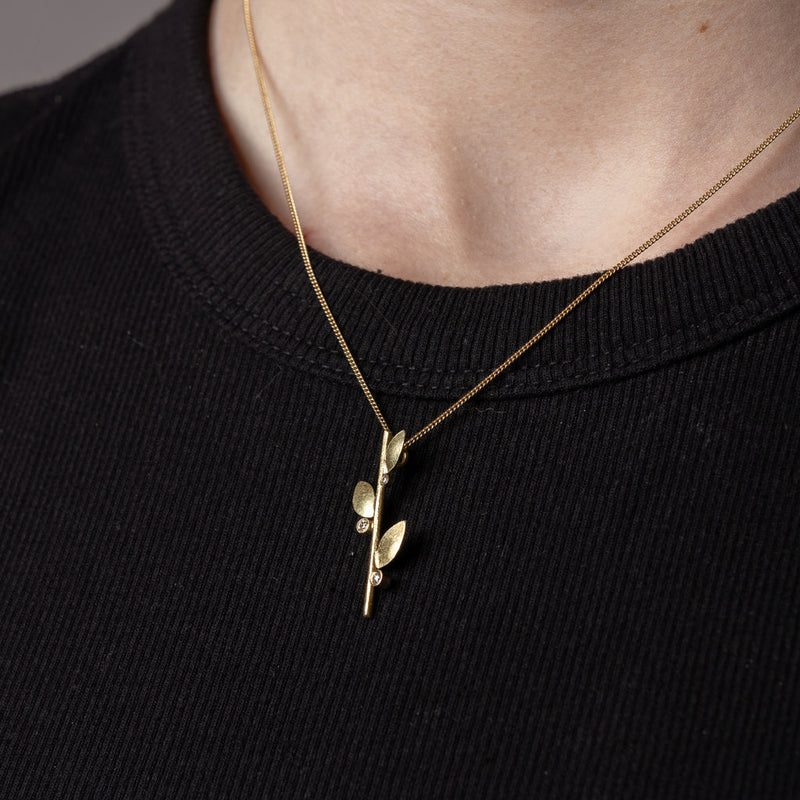 Shimara Carlow — Leaf Necklace in 18ct Gold with Diamonds