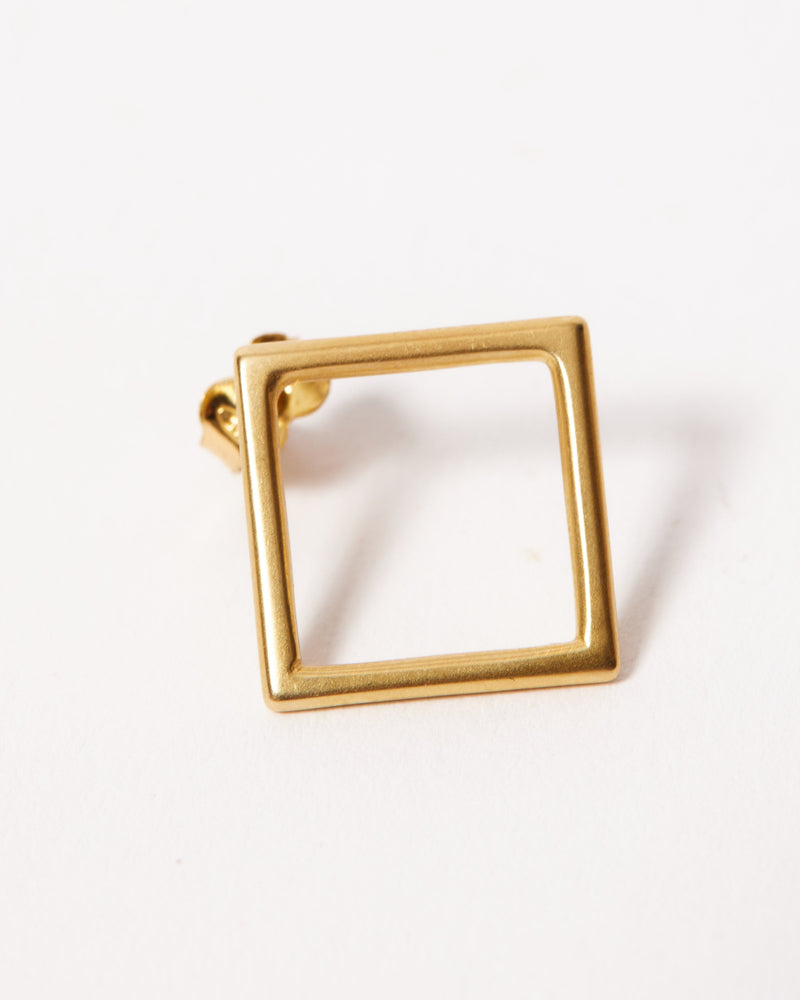 Danielle Barrie — Square Studs in 18ct Yellow Gold Plate