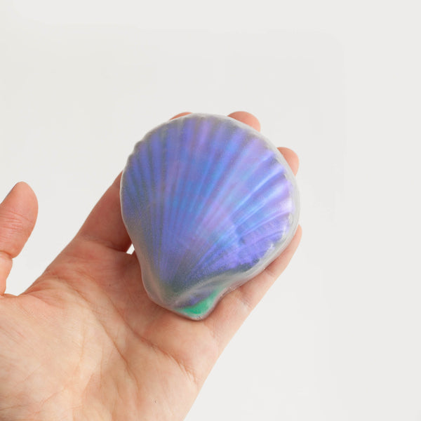 Katherine Hubble — 'Lustre Series' Shell Brooch in Black and Purple