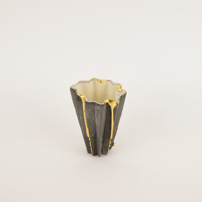Kirsten Perry —  Gold Drip Folded Vase in Black