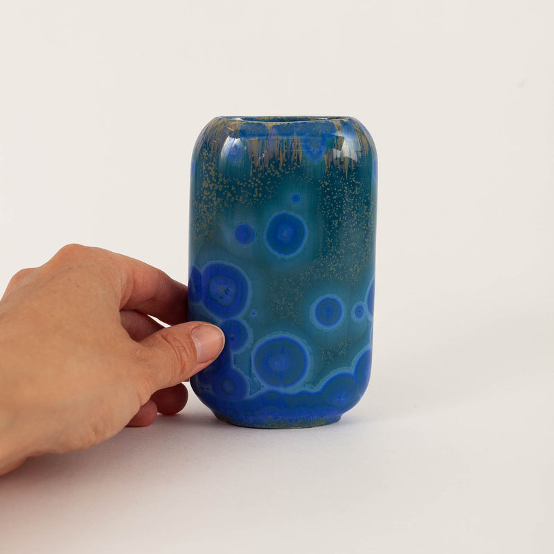 Ryan L Foote — Small Crystalline Vase in Southern Ocean