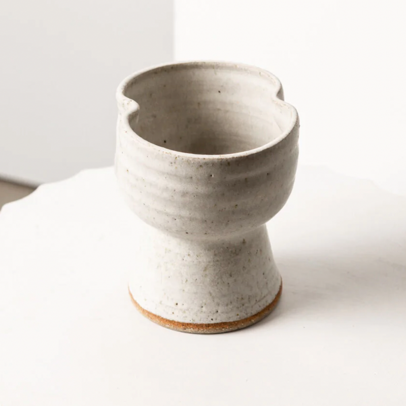 Asobimasu — Small Chalice Vase in White