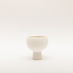 Simone Karras — Vessel in White Porcelain