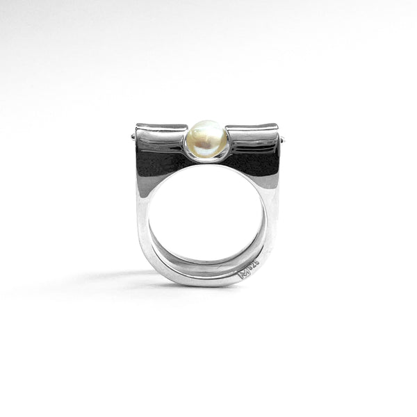 Victoria Mason, Open Window Ring 'Square' in Sterling Silver with White Fresh Water Pearl