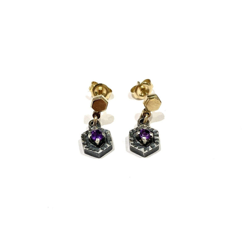 Aurelia Yeomans — Sterling Silver and gold 'Molecule Drop' Earrings with Amethyst Jewellery Aurelia Yeomans | Craft