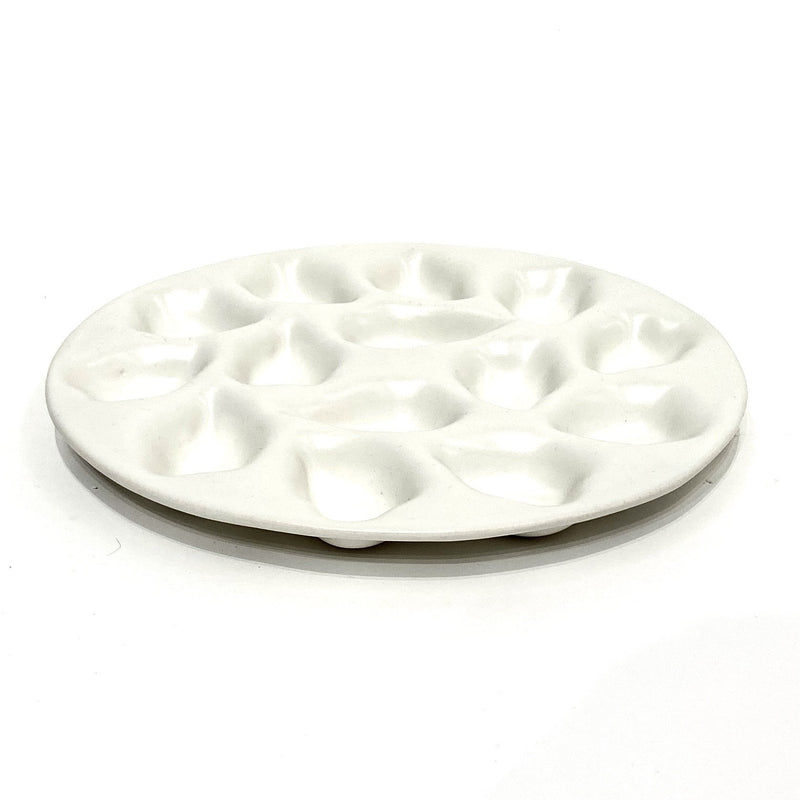 Christopher Plumridge — '12' Oyster Plate in White Ceramics Christopher Plumridge | Craft