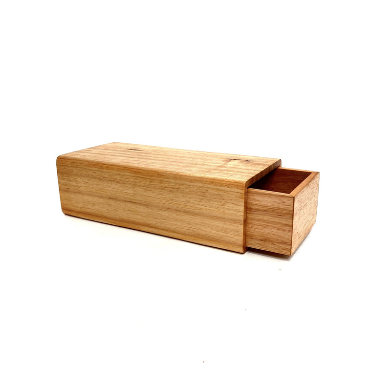 Helen and Shane Walsh — Medium Wooden 'Magnet' Box Wood Helen and Shane Walsh | Craft