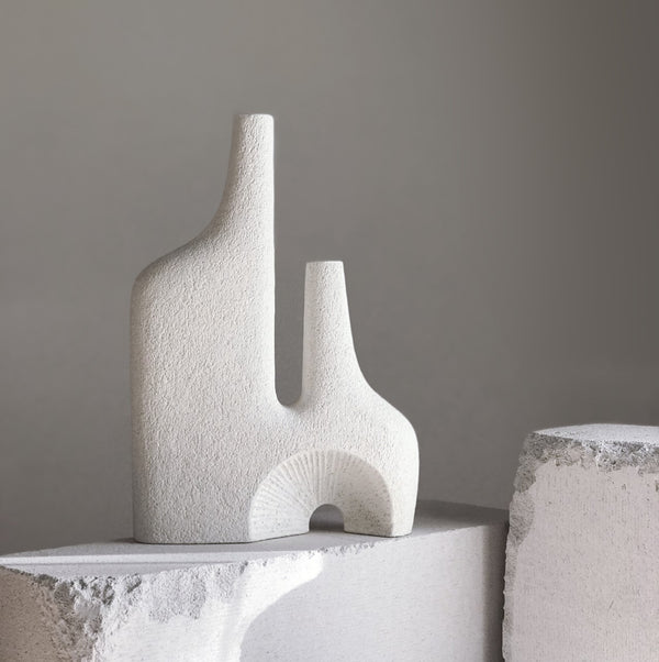 Jan Vogelpoel — 'Eroded Space Cadet' Sculpture in Warm White Coarse Clay